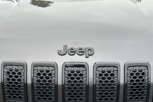 2023 Jeep Cherokee Altitude Lux 4x4
