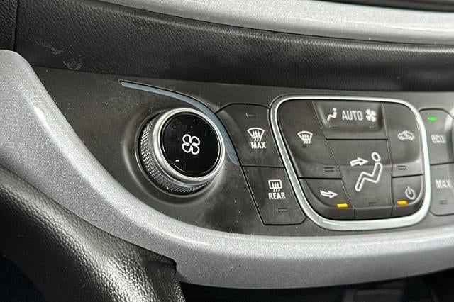 2018 Chevrolet Volt LT