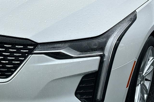2024 Cadillac CT4 Luxury