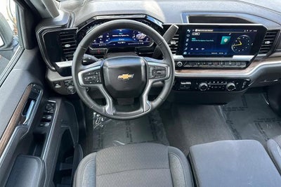 2025 Chevrolet Silverado 1500 LT (2FL)