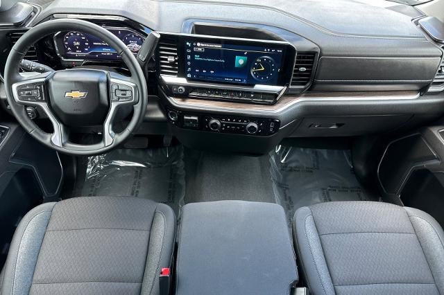 2025 Chevrolet Silverado 1500 LT (2FL)