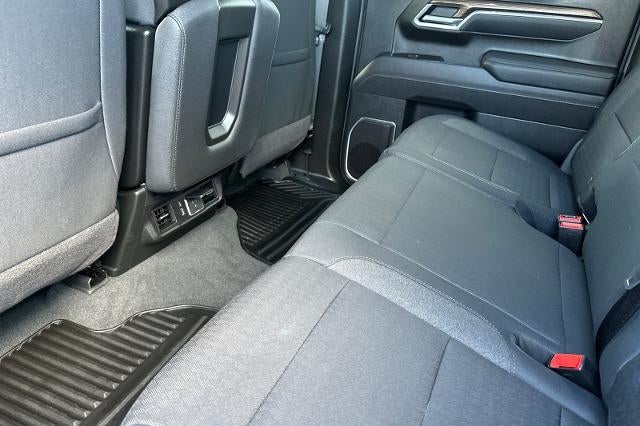 2025 Chevrolet Silverado 1500 LT (2FL)