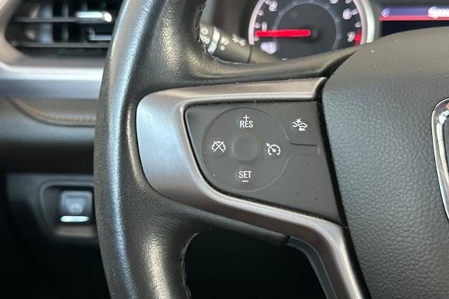 2022 GMC Acadia AT4
