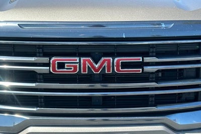 2022 GMC Acadia AT4