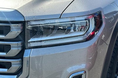 2022 GMC Acadia AT4