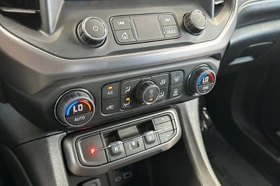 2022 GMC Acadia AT4