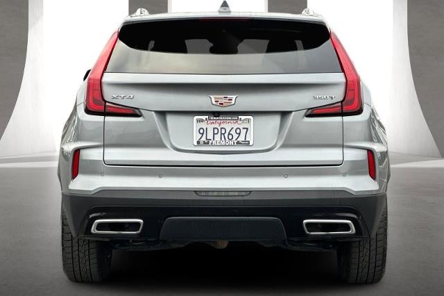 2024 Cadillac XT4 Premium Luxury