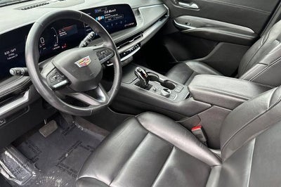 2024 Cadillac XT4 Premium Luxury