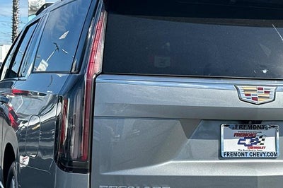 2023 Cadillac Escalade ESV Premium Luxury