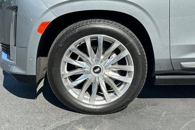 2023 Cadillac Escalade ESV Premium Luxury