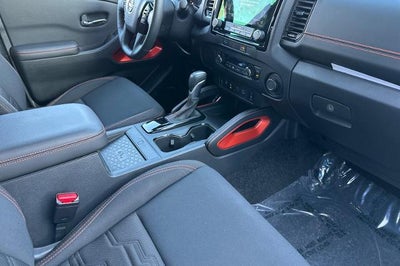 2023 Nissan Frontier Crew Cab PRO-X 4x2
