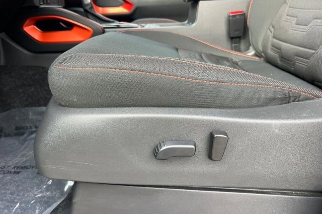 2023 Nissan Frontier Crew Cab PRO-X 4x2