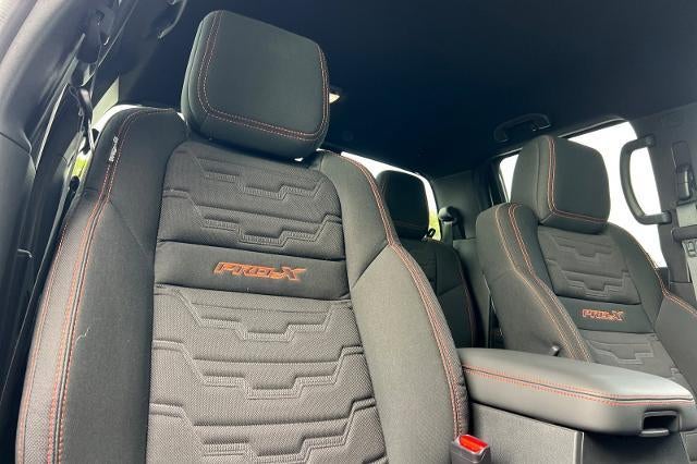 2023 Nissan Frontier Crew Cab PRO-X 4x2