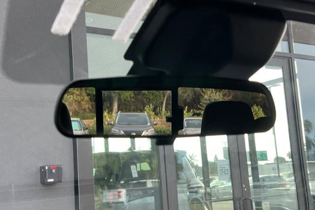 2023 Nissan Frontier Crew Cab PRO-X 4x2