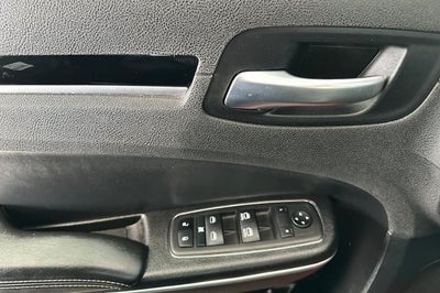 2023 Chrysler 300 300S