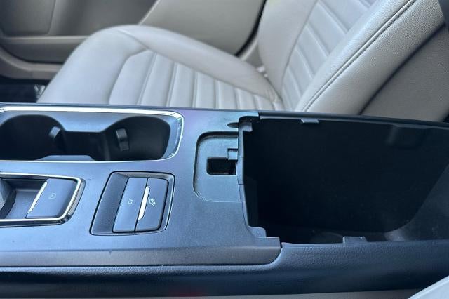 2017 Ford Fusion Energi SE Luxury