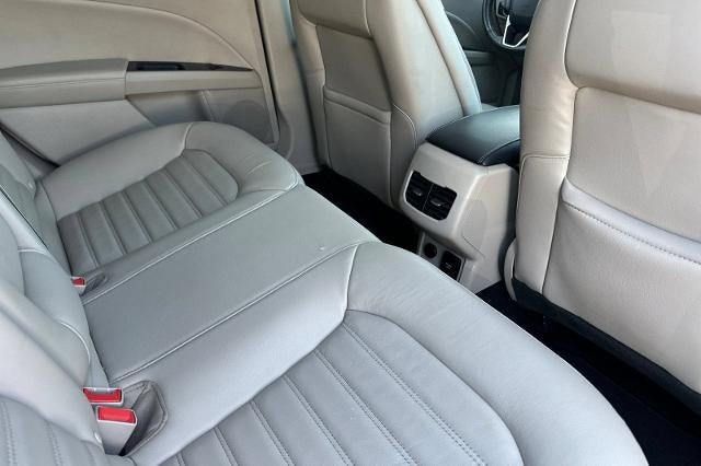 2017 Ford Fusion Energi SE Luxury