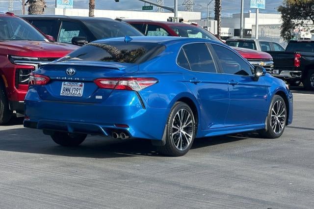 2019 Toyota Camry SE