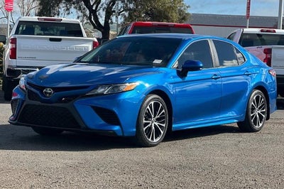 2019 Toyota Camry SE