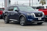 2023 Nissan Pathfinder Platinum FWD