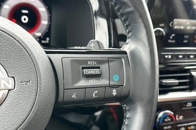 2023 Nissan Pathfinder Platinum FWD