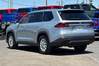 2025 Toyota Grand Highlander XLE