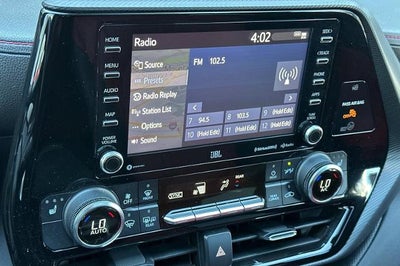 2022 Toyota Highlander XSE