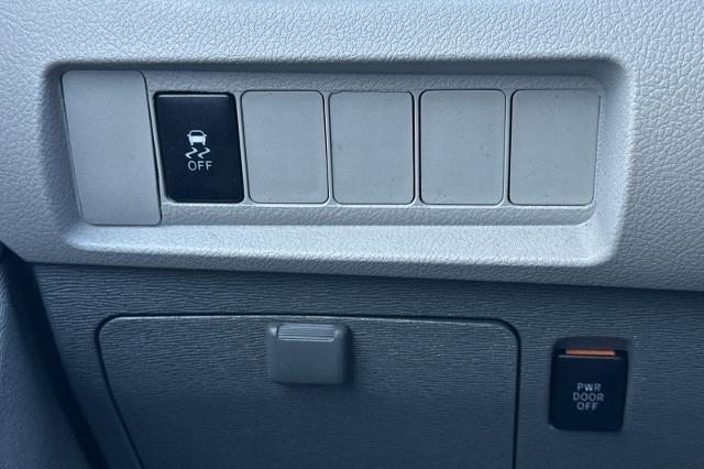 2015 Toyota Sienna LE AAS