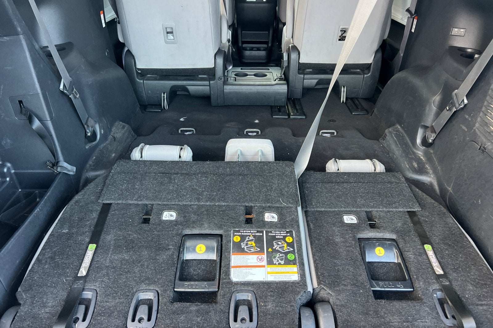 2025 Toyota Sienna LE