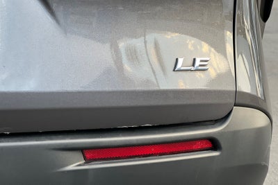 2025 Toyota Sienna LE