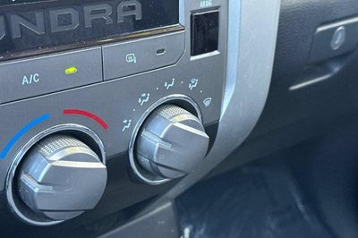 2018 Toyota Tundra SR5 5.7L V8