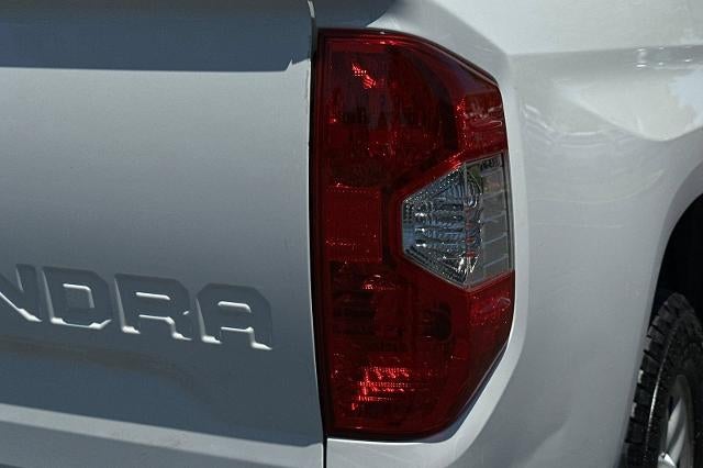 2018 Toyota Tundra SR5 5.7L V8
