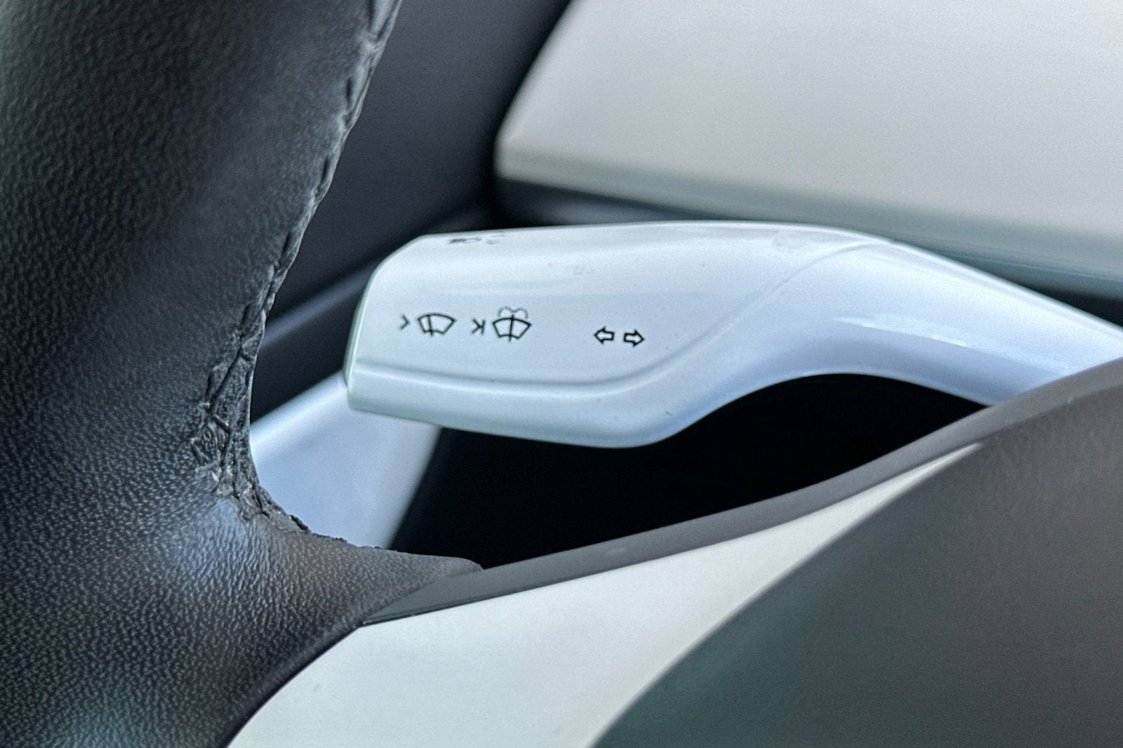 2021 Tesla Model 3 Standard Range Plus Rear-Wheel Drive