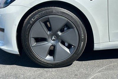 2021 Tesla Model 3 Standard Range Plus Rear-Wheel Drive