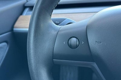 2019 Tesla Model 3 Mid Range