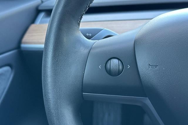 2019 Tesla Model 3 Mid Range