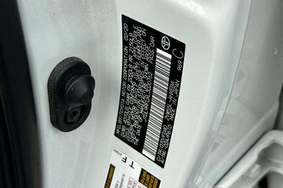 2020 Toyota Prius LE AWD-e