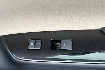 2020 Toyota Prius LE AWD-e