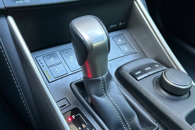 2016 Lexus IS 300 