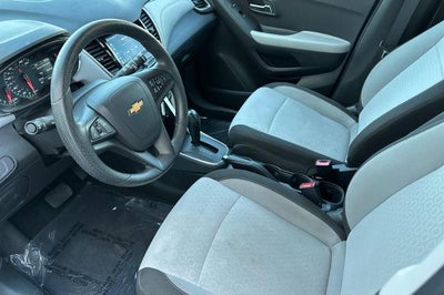 2022 Chevrolet Trax LS