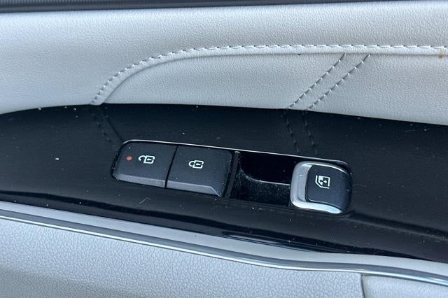 2025 Kia Sorento Plug-In Hybrid SX Prestige