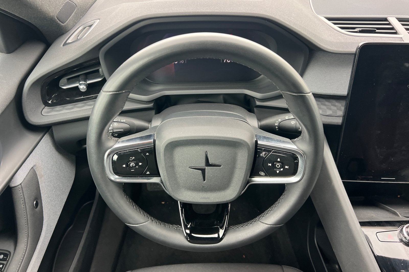 2024 POLESTAR 2 Base