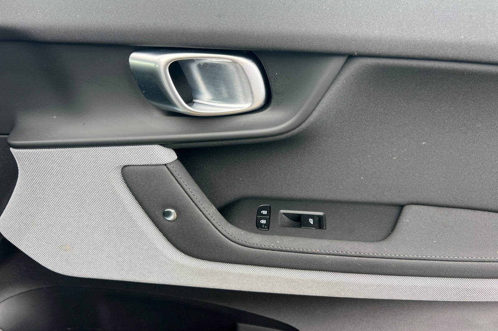 2024 POLESTAR 2 Base