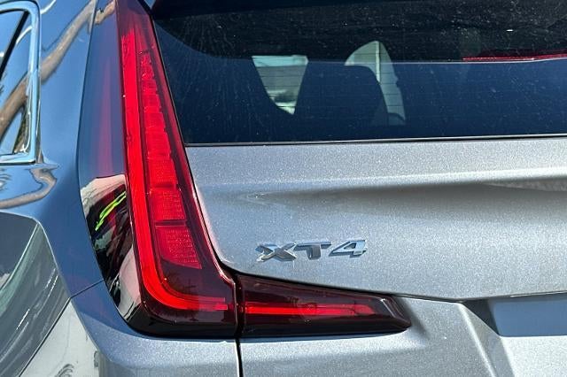 2023 Cadillac XT4 FWD Luxury