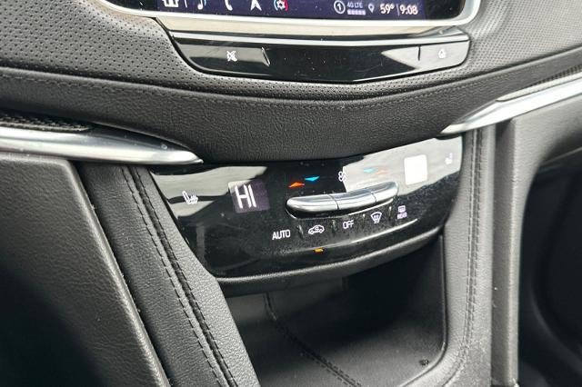 2023 Cadillac XT5 Sport