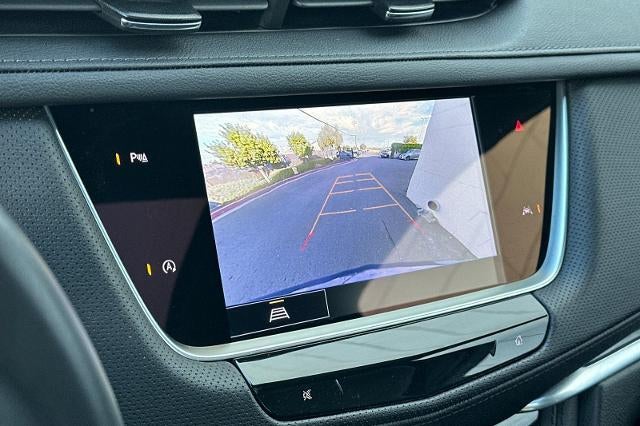 2023 Cadillac XT6 Luxury