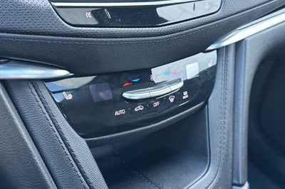 2023 Cadillac XT6 Luxury