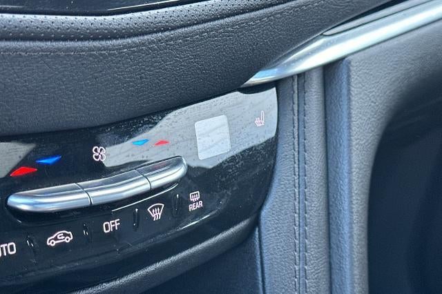 2023 Cadillac XT6 Luxury