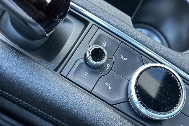 2023 Cadillac XT6 Luxury