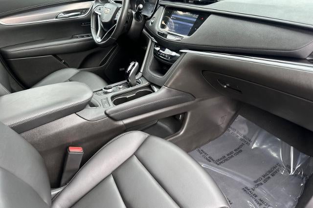 2023 Cadillac XT6 Luxury